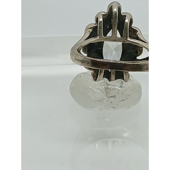 Vintage Jewelry Marcasite Sterling Silver Solitaire Simulated Diamond Ring SZ 9 - Picture 8 of 9